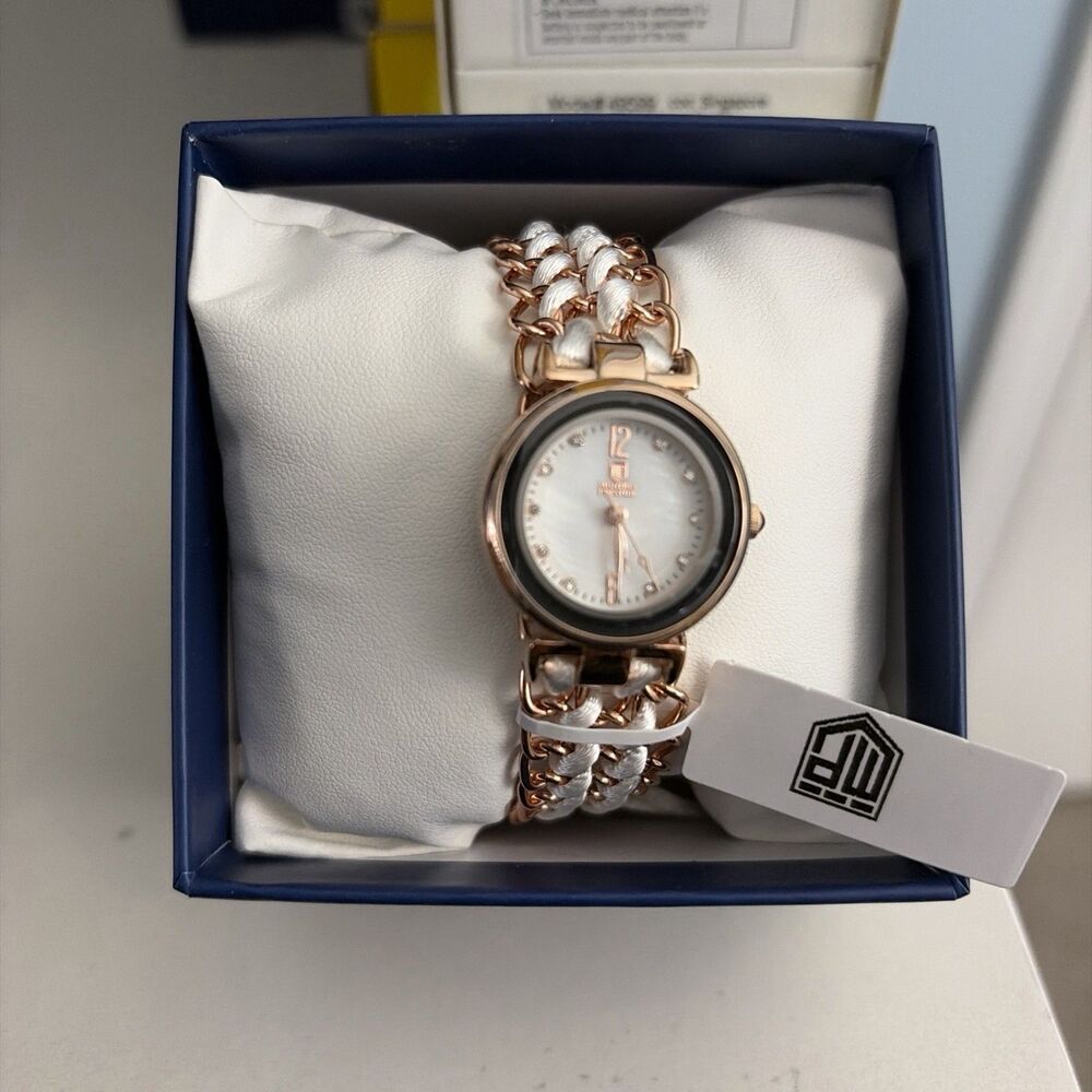 Montres Prestige Women's Watch - 25mm, White & Rose Gold Bracelet (MPW-0296)